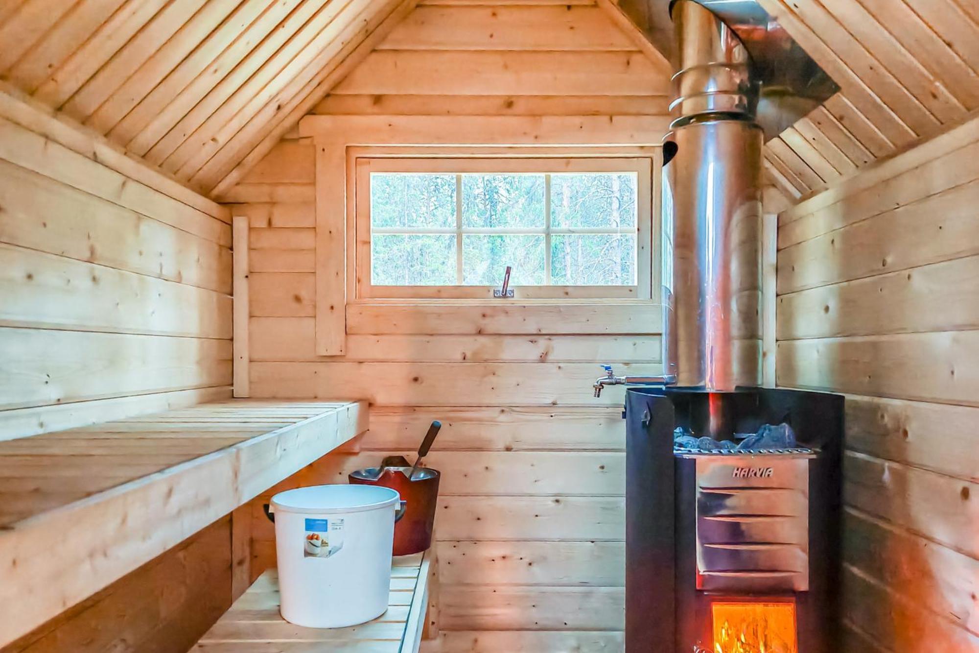 Karhunkierros Cabins & Huts Salla Bagian luar foto